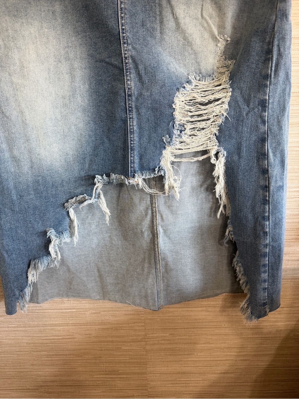 Asvivid asymmetrical frayed hem distressed Denim skirt women's size XL NWT - Picture 3 of 6